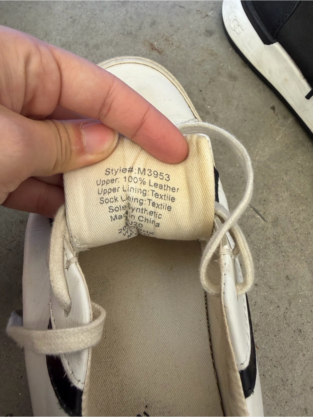 Madewell Women’s White Leather Sneakers with Black Stripe - Picture 3 of 6